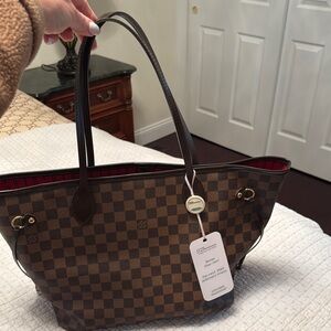 Authentic Louis Vuitton Brown Damier Ebene Canvas Tote